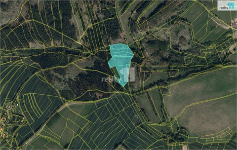 Prodej zemědělské půdy, 33 584 m² 0