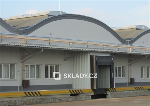 Pronájem skladu / haly, 1 000 m² 0