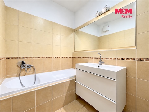 Pronájem bytu 3kk, 71 m² - 16