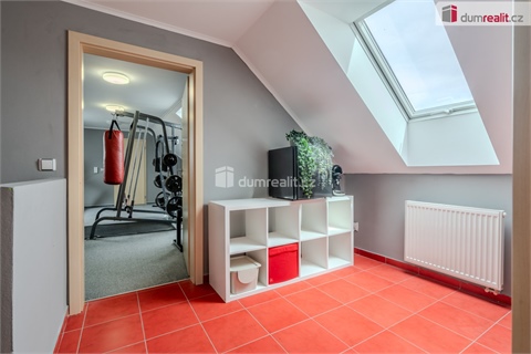 Prodej rodinného domu, 300 m² 22