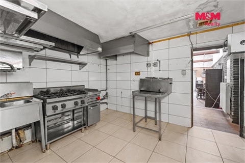 Prodej restaurace, 128 m² 14