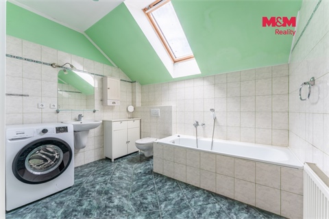 Prodej rodinného domu, 129 m² 14