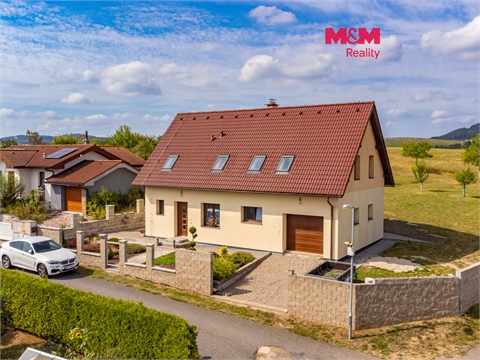 Prodej rodinného domu, 126 m² 0