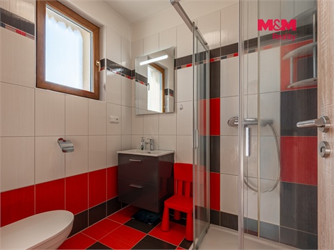 Prodej rodinného domu, 126 m² - 8