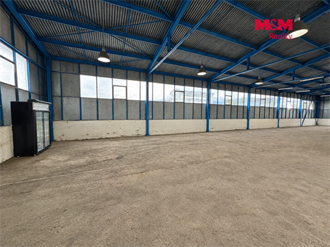 Pronájem skladu / haly, 17 m² - 2