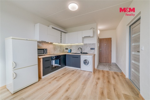 Pronájem bytu 1+1, 35 m² 6