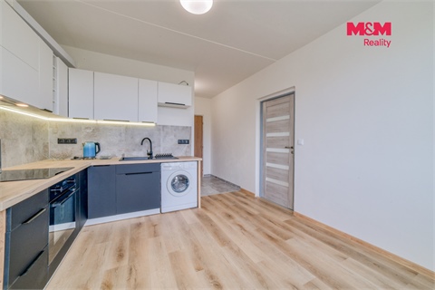 Pronájem bytu 1+1, 35 m² 14