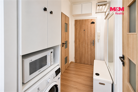 Pronájem bytu 1+1, 35 m² - 6