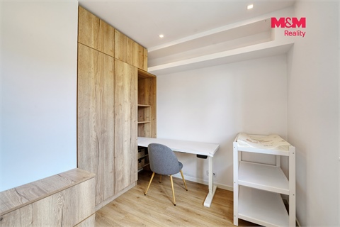 Pronájem bytu 3kk, 66 m² - 12