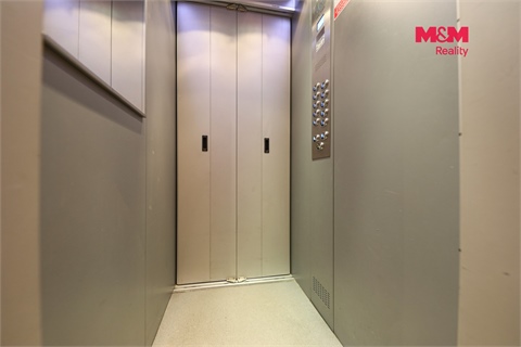 Prodej bytu 4+1, 82 m² - 16