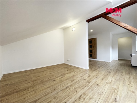 Pronájem bytu 1kk, 32 m² - 2