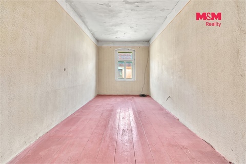 Prodej rodinného domu, 500 m² - 16