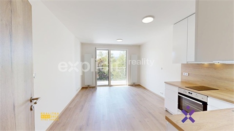 Pronájem bytu 1kk, 33 m² 0