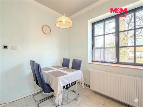Prodej rodinného domu, 300 m² 14