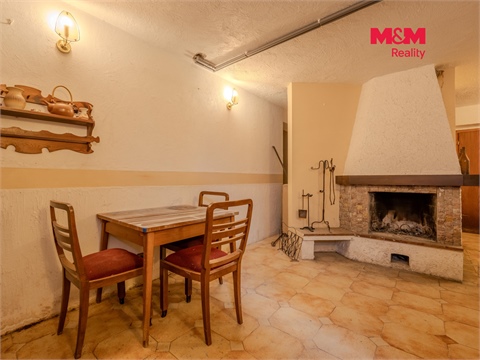 Prodej rodinného domu, 300 m² - 20