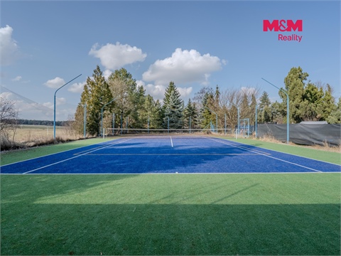 Prodej rodinného domu, 300 m² 2