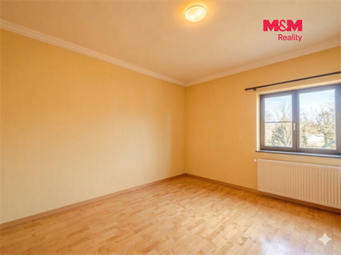 Prodej rodinného domu, 300 m² 16