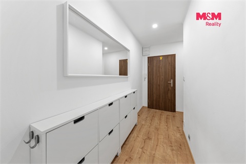 Prodej bytu 2+1, 56 m² 14