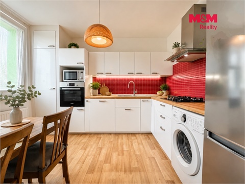 Pronájem bytu 3+1, 64 m² 2