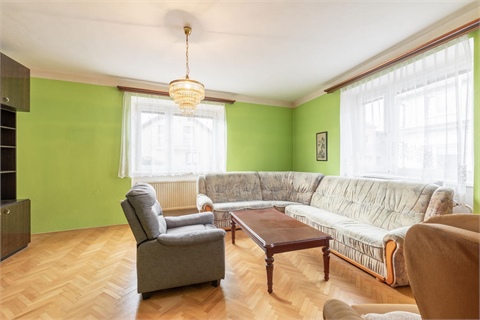 Prodej rodinného domu, 218 m² - 2