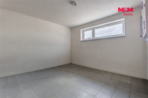 Prodej bytu 1kk, 30 m² 12