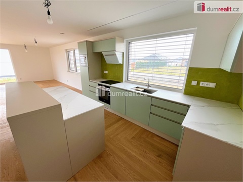 Prodej rodinného domu, 135 m² - 6