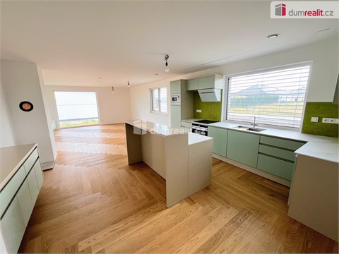 Prodej rodinného domu, 135 m² 2