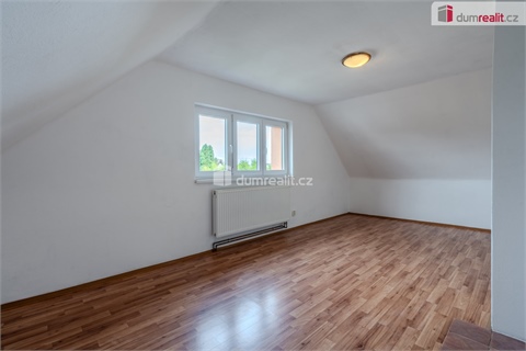 Prodej rodinného domu, 72 m² 12