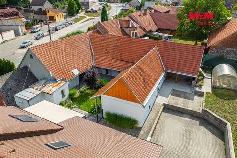 Prodej rodinného domu, 105 m² 2