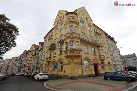 Prodej bytu 3+1, 87 m² - 22