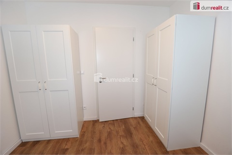 Prodej bytu 3+1, 87 m² 12