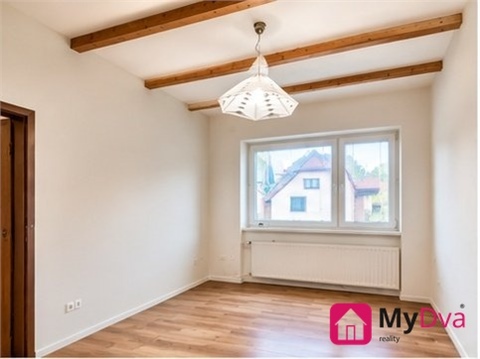 Pronájem rodinného domu, 202 m² - 4