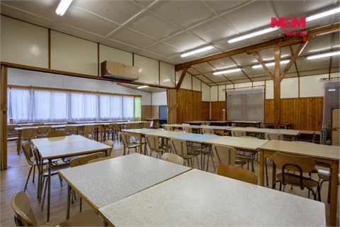 Prodej komerčního objektu, 1 300 m² - 12
