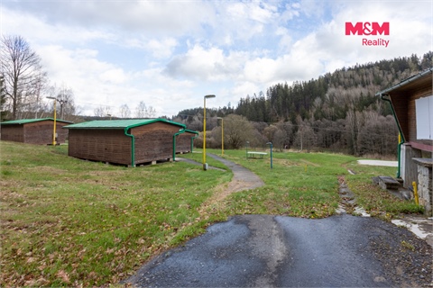 Prodej komerčního objektu, 1 300 m² 10