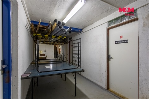 Prodej komerčního objektu, 1 300 m² 26