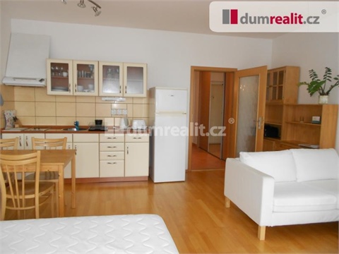Pronájem bytu 1kk, 35 m² 0