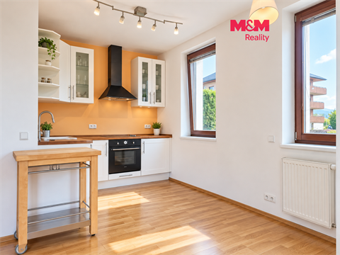 Pronájem bytu 2kk, 48 m² 0