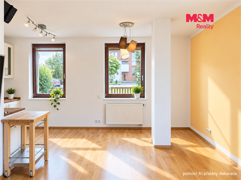 Pronájem bytu 2kk, 48 m² - 2