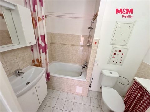 Prodej bytu 1+1, 35 m² - 2