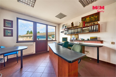 Prodej výrobního objektu, 199 m² 2