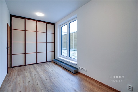 Pronájem bytu 3kk, 71 m² 10