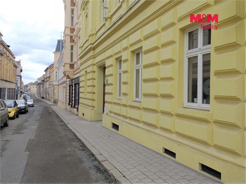 Prodej komerčního objektu, 624 m² 26