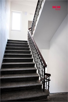 Prodej komerčního objektu, 624 m² 24