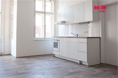 Prodej komerčního objektu, 624 m² 10