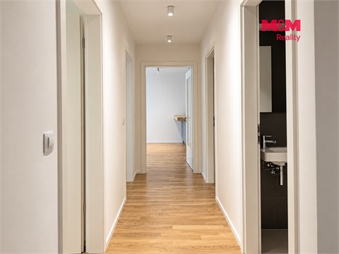 Pronájem bytu 3kk, 70 m² 10