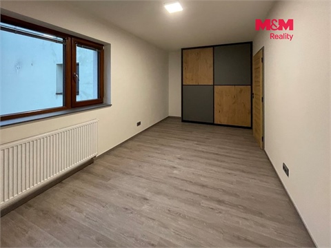 Pronájem bytu 2kk, 62 m² - 2