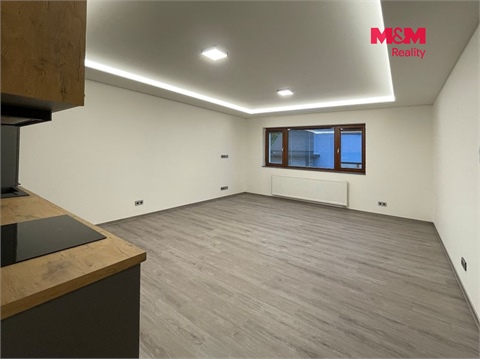 Pronájem bytu 2kk, 62 m² - 0