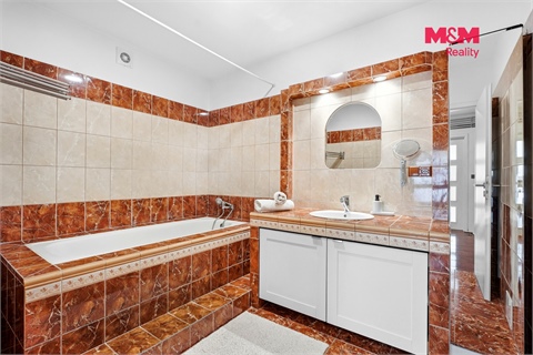 Prodej rodinného domu, 75 m² - 2