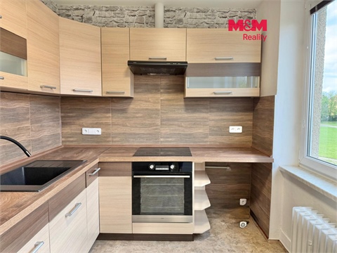 Pronájem bytu 3+1, 62 m² 0