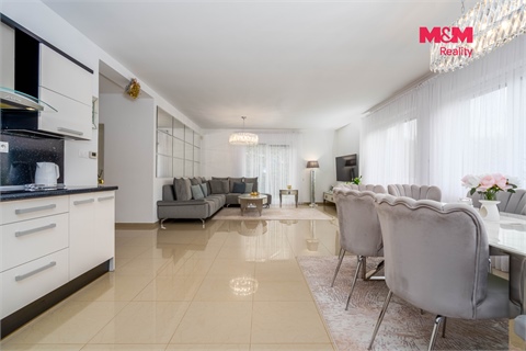 Prodej rodinného domu, 177 m² 2